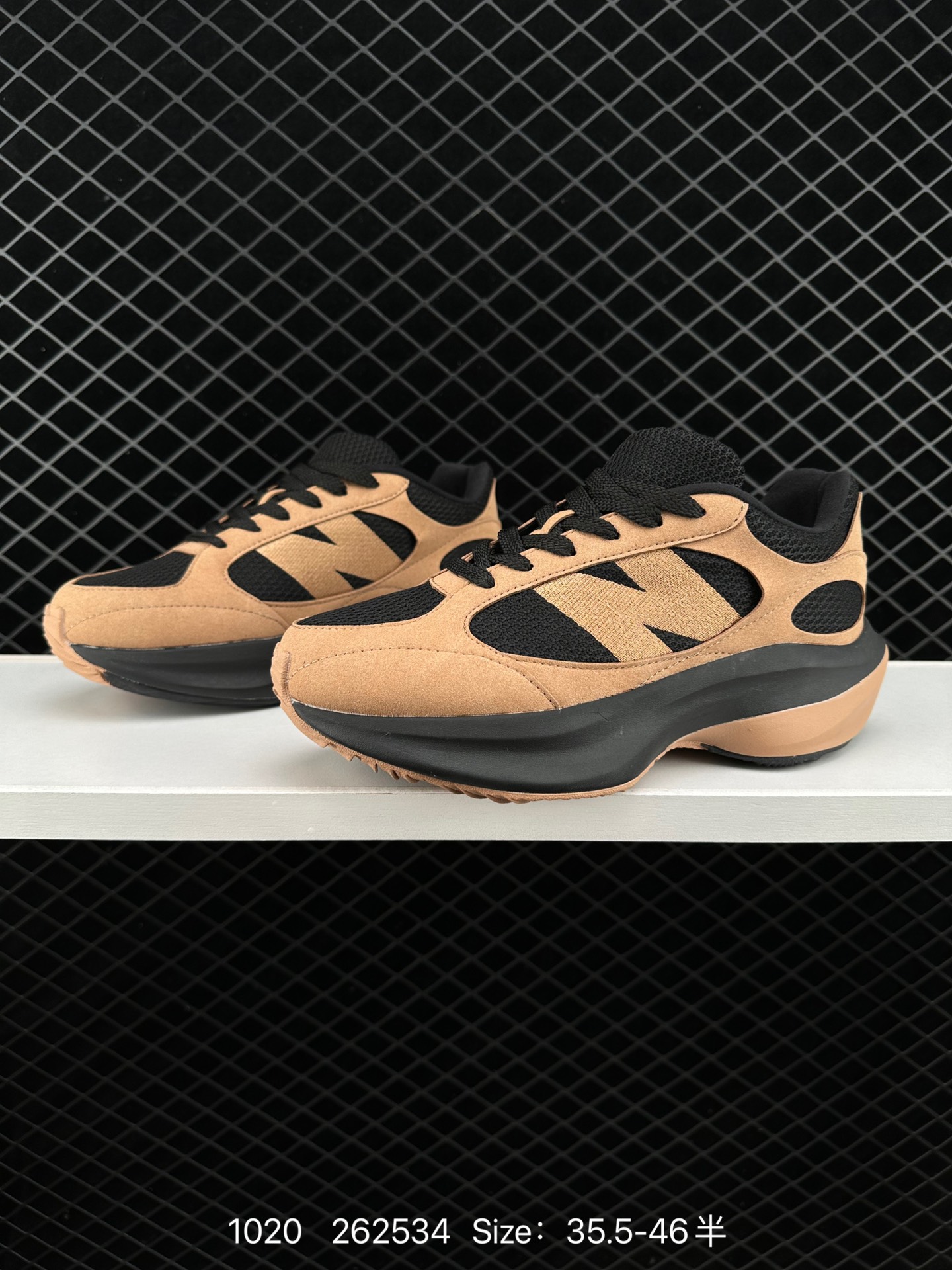 New Balance Warped Runner